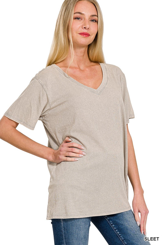 Basic V-neck Tee